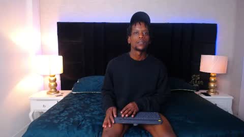SKYLERBIGXXX online show from 30, 6, 2026
