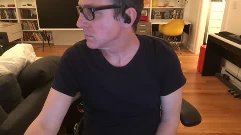 Snapshot of skyline3371 chatting on 8, 1, 2025 Skyline3371 online show from 8, 1, 2025