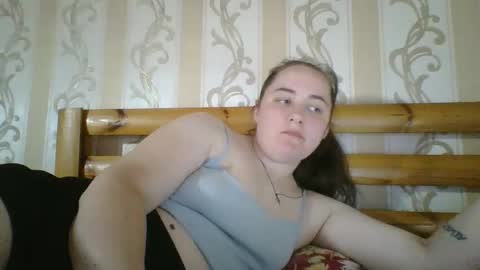 Snapshot of skyressie333 chatting on 6, 5, 2026 skyressie333 online show from 6, 5, 2026