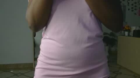 Snapshot of skyy_brown chatting on 17, 5, 2026 Bella online show from 17, 5, 2026