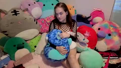 Snapshot of slayterkitty chatting on 30, 11, 2025 slayterkitty online show from 30, 11, 2025