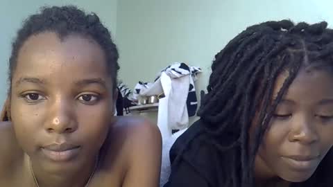 sleciah online show from 18, 12, 2025