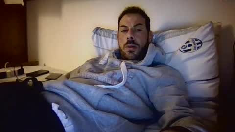 Snapshot of slevin1983 chatting on 11, 3, 2025 slevin online show from 11, 3, 2025