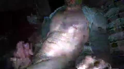 slideitin96 online show from 4, 12, 2025