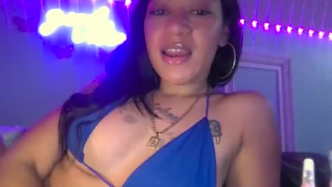 Snapshot of slim_citygurl chatting on 11, 12, 2024 Slim citygurl online show from 11, 12, 2024