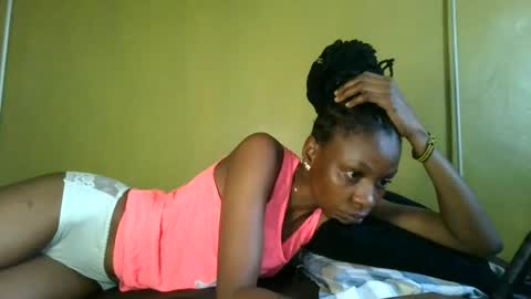 Snapshot of slim_girl01 chatting on 29, 6, 2026 slim_girl01 online show from 29, 6, 2026