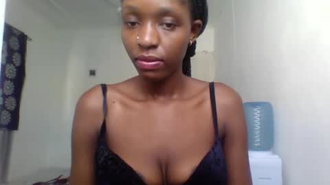 slimandthick1 online show from 21, 4, 2026