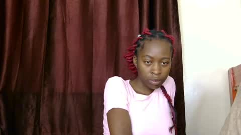 Snapshot of slimdoll2 chatting on 26, 7, 2026 slimdoll2 online show from 26, 7, 2026