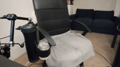 Slimguerrilla online show from 3, 1, 2025