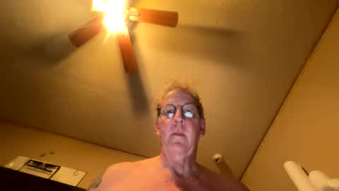 Snapshot of slimjim061560 chatting on 16, 5, 2026 slimjim061560 online show from 16, 5, 2026