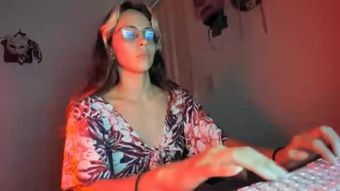 slone03 online show from 14, 11, 2025