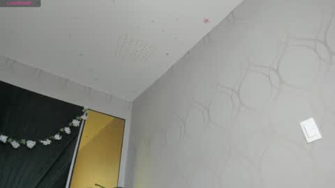 Paola  online show from 7, 2, 2025