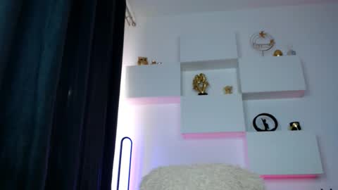 Snapshot of slut_tattoogirl chatting on 27, 2, 2026 Ariana online show from 27, 2, 2026