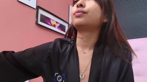 Snapshot of slutlittlecamila chatting on 12, 12, 2024 CAMILA  online show from 12, 12, 2024