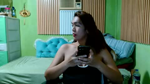 superhotscarlet online show from 28, 7, 2026