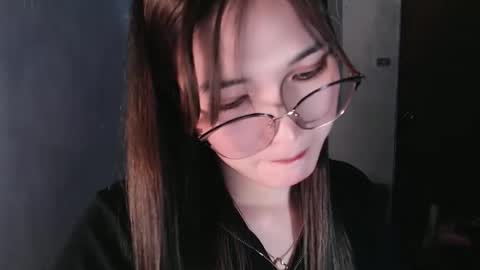 slutty_hannaxx online show from 10, 4, 2026