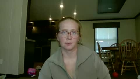 Snapshot of slutty_redhead3 chatting on 14, 9, 2025 Slutty redhead3 online show from 14, 9, 2025