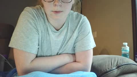 Slutty redhead3 online show from 25, 6, 2026