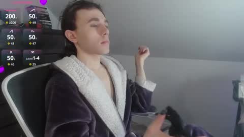 Snapshot of sluttyhorrorparty chatting on 18, 2, 2026 Natsu online show from 18, 2, 2026