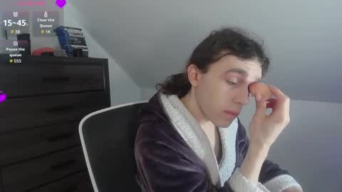 Natsu online show from 18, 3, 2026