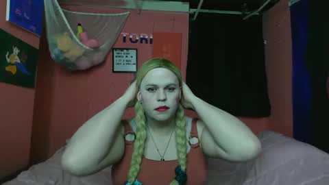 Snapshot of sluttytorismith chatting on 15, 2, 2025 Tori Smith online show from 15, 2, 2025