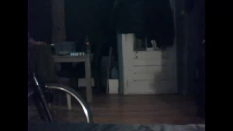 Snapshot of slutviki chatting on 18, 12, 2025 slutviki online show from 18, 12, 2025