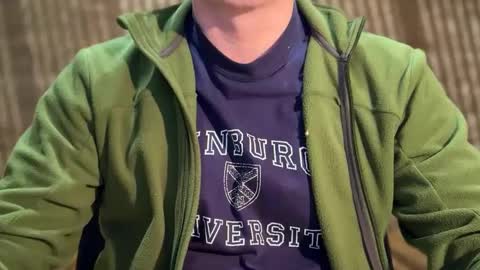 Snapshot of slvbcn75 chatting on 2, 1, 2025 slvbcn75 online show from 2, 1, 2025