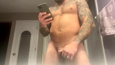 Snapshot of sly050585 chatting on 4, 11, 2025 sly050585 online show from 4, 11, 2025