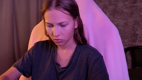 Emma online show from 10, 9, 2025