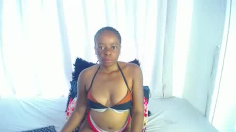 Snapshot of smallboobsxx chatting on 9, 2, 2026 smallboobsxx online show from 9, 2, 2026