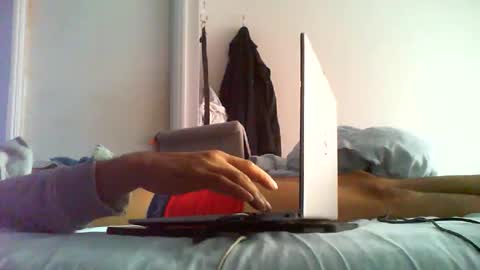 Snapshot of smallguy19945 chatting on 31, 5, 2026 smallguy19945 online show from 31, 5, 2026