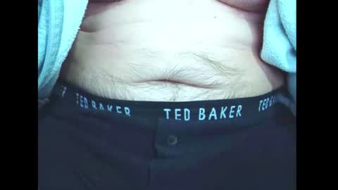 Snapshot of smallhairyuncut chatting on 11, 6, 2026 Small Hairy Uncut online show from 11, 6, 2026