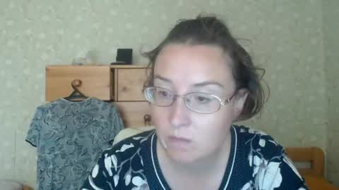 Snapshot of smart_rose chatting on 24, 6, 2026 smart_rose online show from 24, 6, 2026