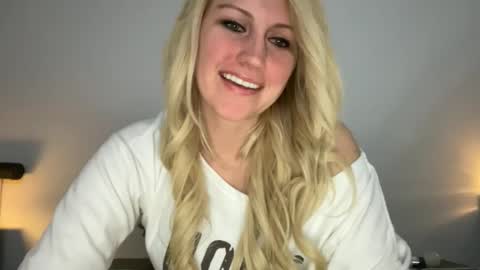 smexxii93 online show from 14, 1, 2026