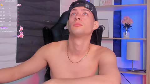 Jade Smiith online show from 8, 12, 2024