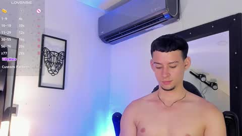 Jade Smiith online show from 12, 3, 2025