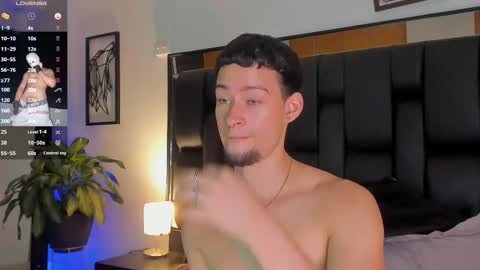 Jade Smiith online show from 3, 10, 2025