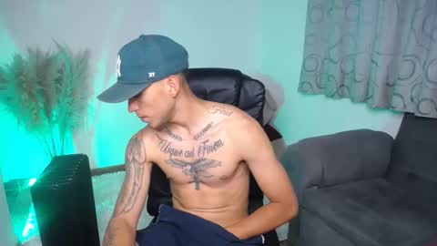 Snapshot of smileexander chatting on 9, 11, 2025 smileexander online show from 9, 11, 2025