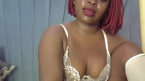 smiley_berry online show from 13, 9, 2025