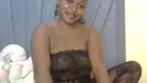 smiley_berry online show from 22, 9, 2025