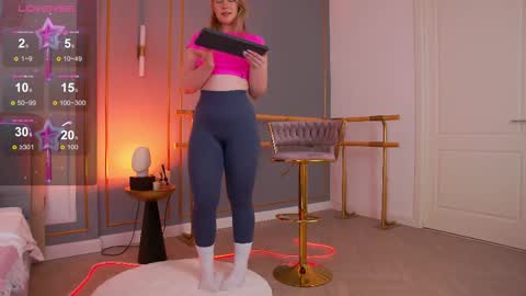 Mia online show from 6, 3, 2025