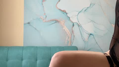 smiling_riddle online show from 26, 1, 2025