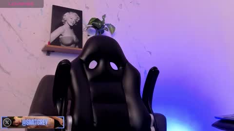 Snapshot of smitgrey chatting on 28, 2, 2025 SMIT online show from 28, 2, 2025