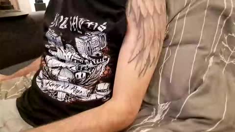 Snapshot of smokeandwatching chatting on 29, 9, 2025 Smokeandwatching online show from 29, 9, 2025