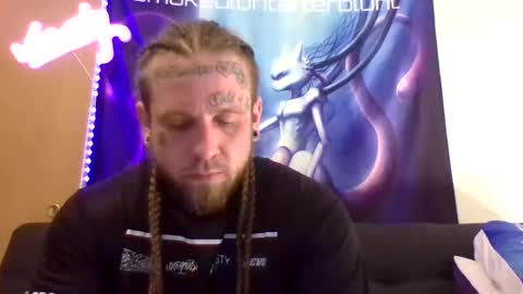 Snapshot of smokebluntafterblunt chatting on 20, 4, 2026 smoke online show from 20, 4, 2026