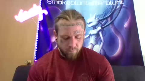 Snapshot of smokebluntafterblunt chatting on 23, 4, 2026 smoke online show from 23, 4, 2026