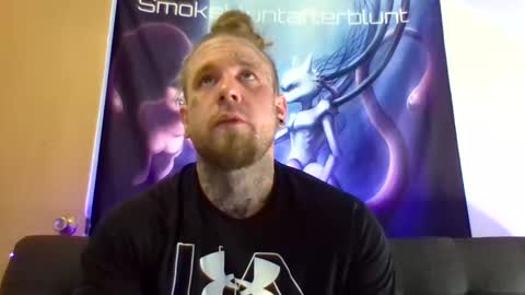 Snapshot of smokebluntafterblunt chatting on 3, 5, 2026 smoke online show from 3, 5, 2026