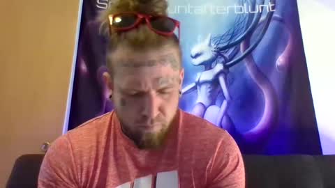 Snapshot of smokebluntafterblunt chatting on 4, 5, 2026 smoke online show from 4, 5, 2026