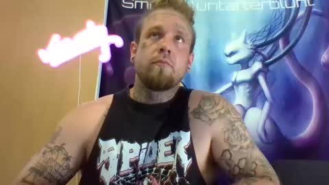 Snapshot of smokebluntafterblunt chatting on 28, 5, 2026 smoke online show from 28, 5, 2026