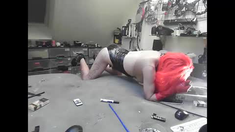 smokeslut365 online show from 18, 1, 2025